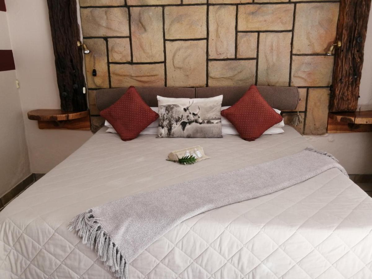 Guinea Feather Country Lodge & Spa Groblersdal Extérieur photo