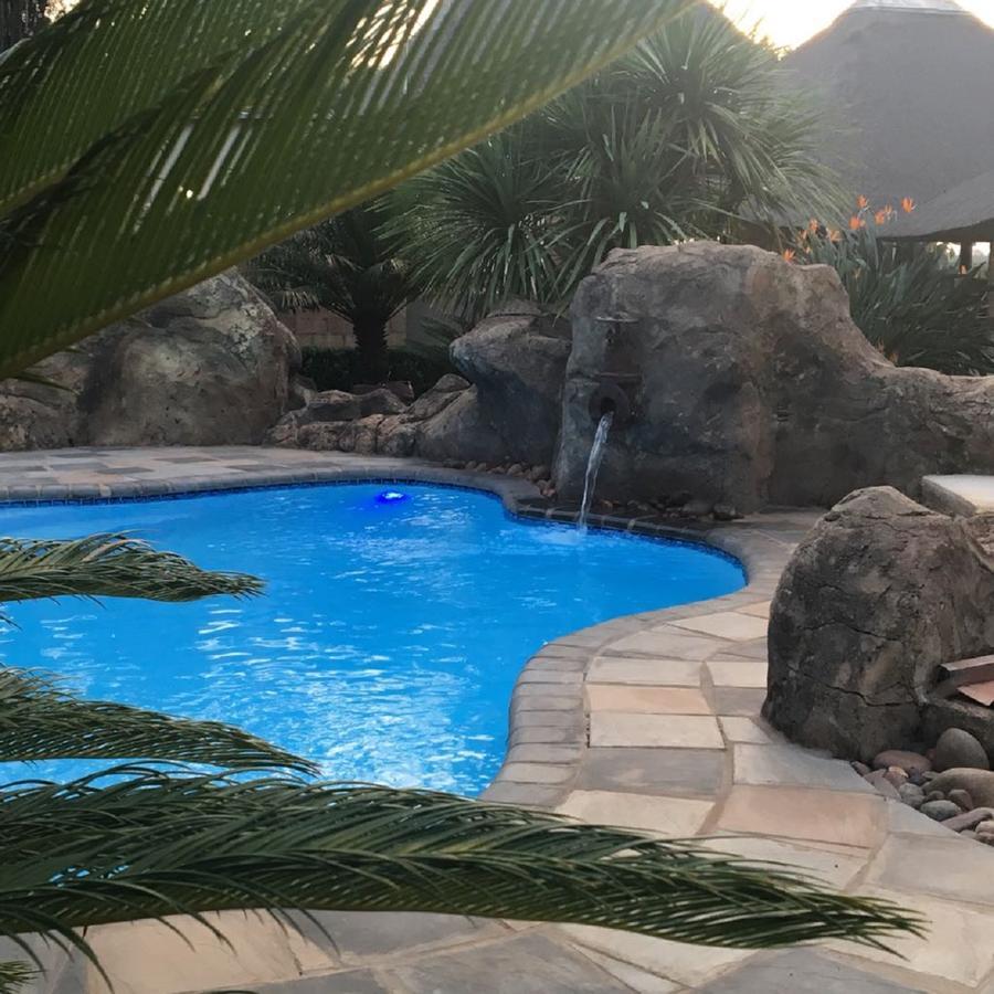 Guinea Feather Country Lodge & Spa Groblersdal Extérieur photo
